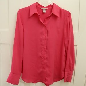 Barbie Pink Button Up Blouse Ladies Size M🤍